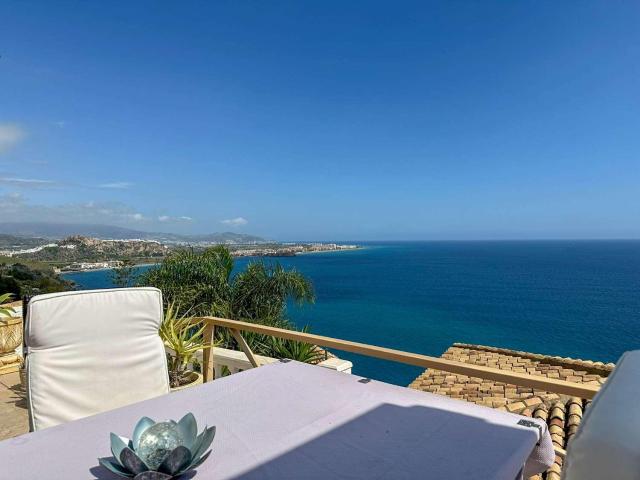 Villa en venta en Salobreña Granada