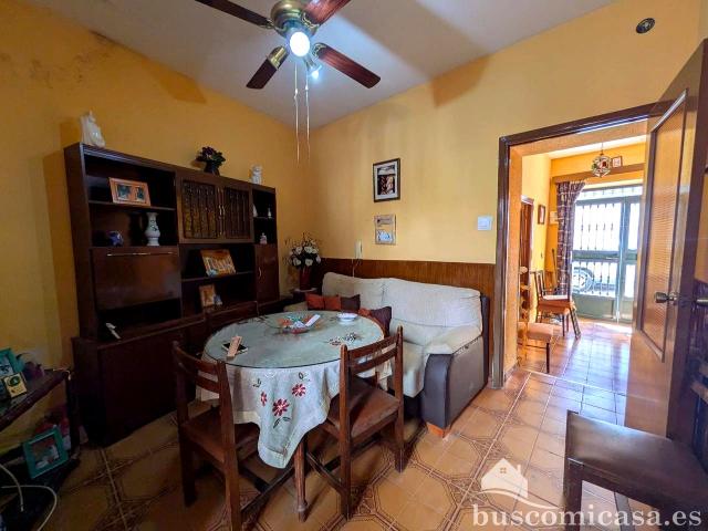 Villa en venta Linares