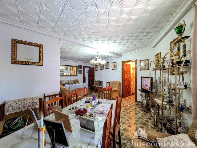 Villa en venta Linares