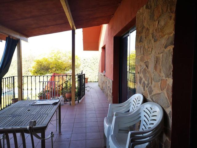 Villa en venta Linares