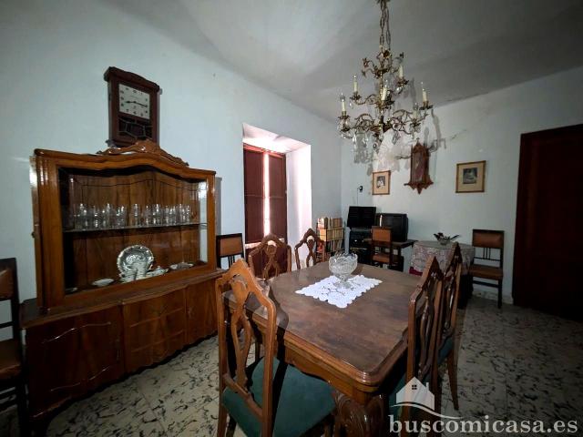 Villa en venta Linares