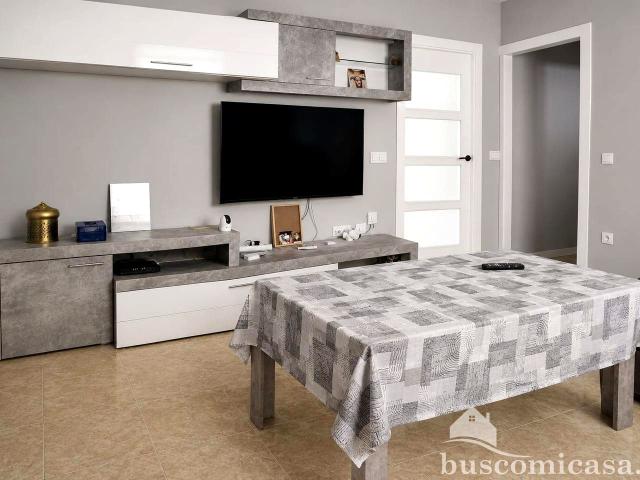 Villa en venta Linares