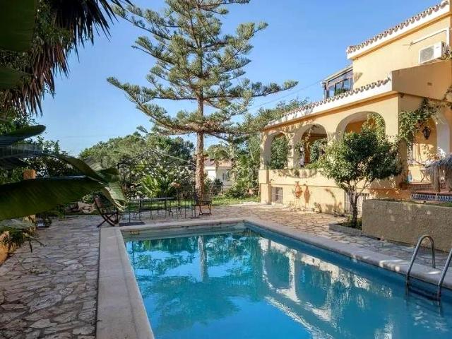 Villa en venta Málaga