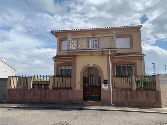 Villa en venta Malpartida de Plasencia