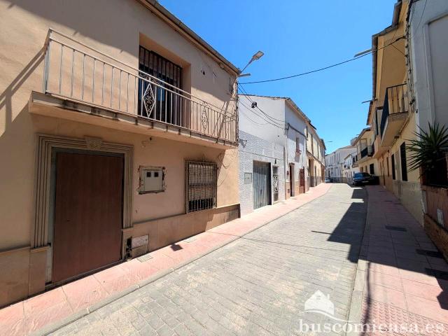 Villa en venta mengibar