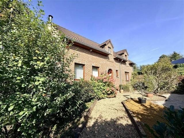 Villa en Vente à Profondeville