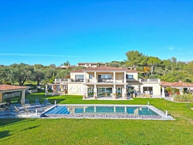 Villa à la vente sur Roquefort Les Pins