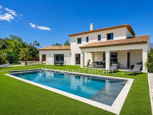 Villa à vendre sur Roquefort Les Pins