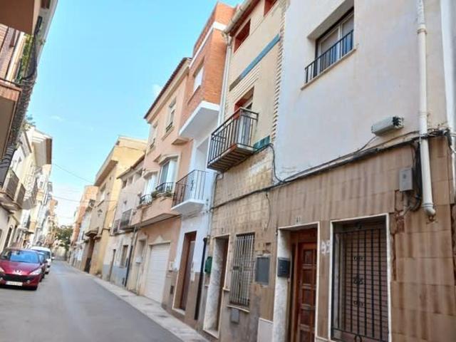 Villa en Villar del Arzobispo