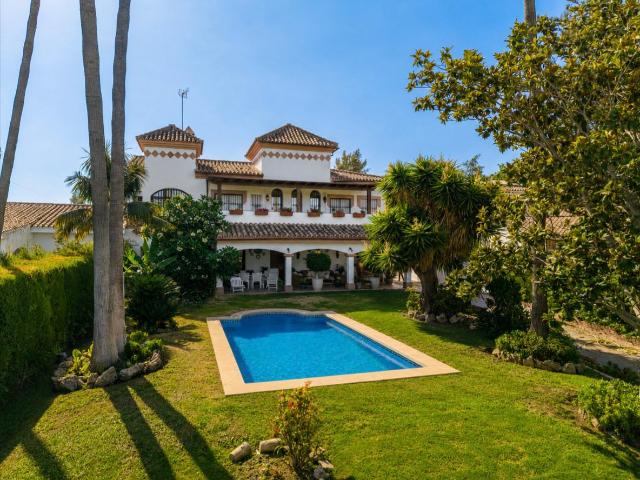 Villa en Aloha, Nueva Andalucía