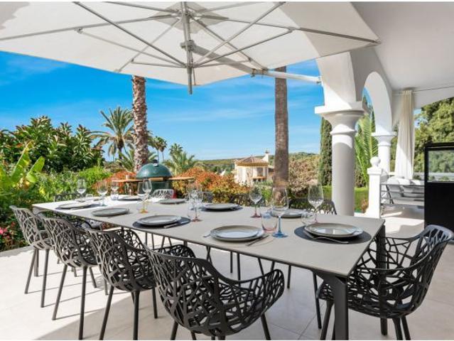 Villa en Alquiler en Estepona, Málaga