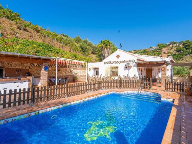 Villa en alquiler en Frigiliana Málaga