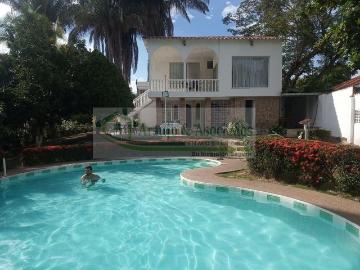 Villa en arriendo en Nilo