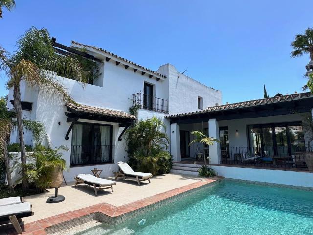 Villa en Atalaya Estepona