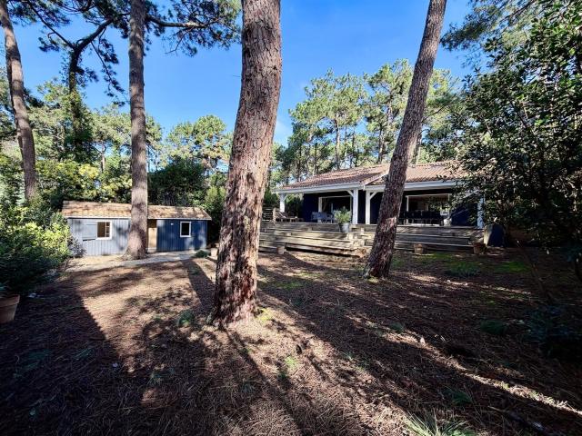 Villa en bois avec dépendance 170m² Lège Cap Ferret