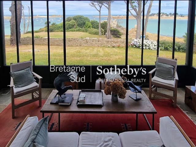 Villa en bord de mer avec jardin