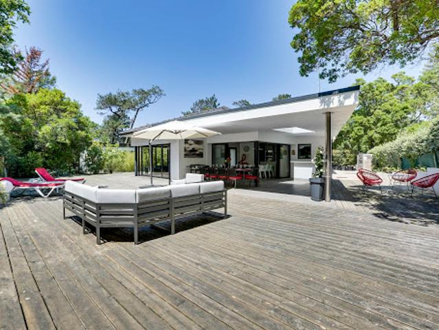 Villa en bord de mer avec jardin