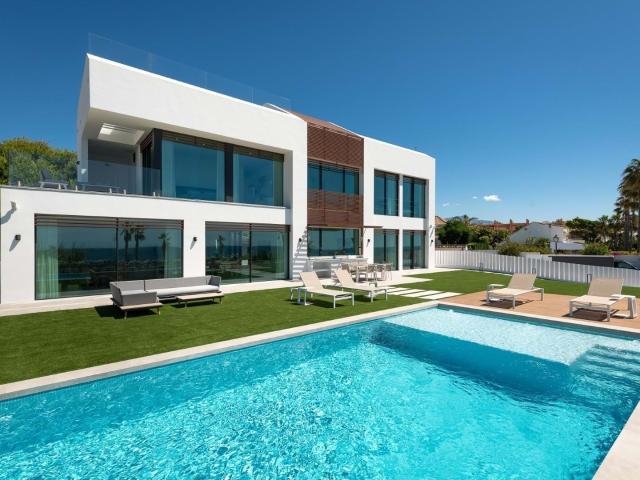 Villa en Cancelada Estepona