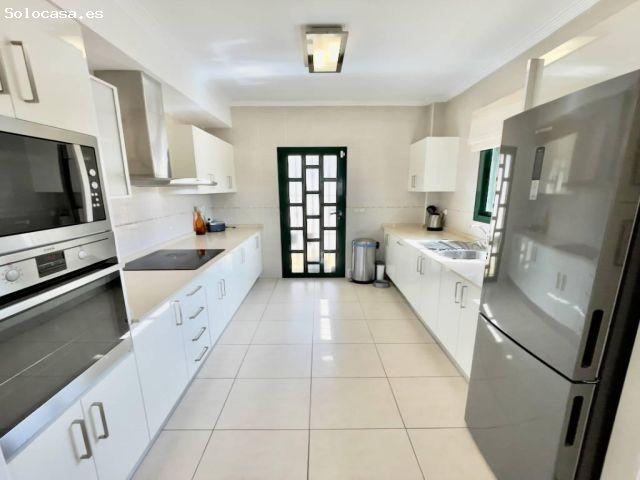 VILLA EN CIUDAD QUESADA