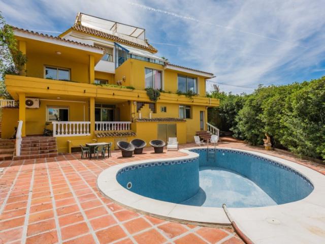Villa en El Rosario Marbella