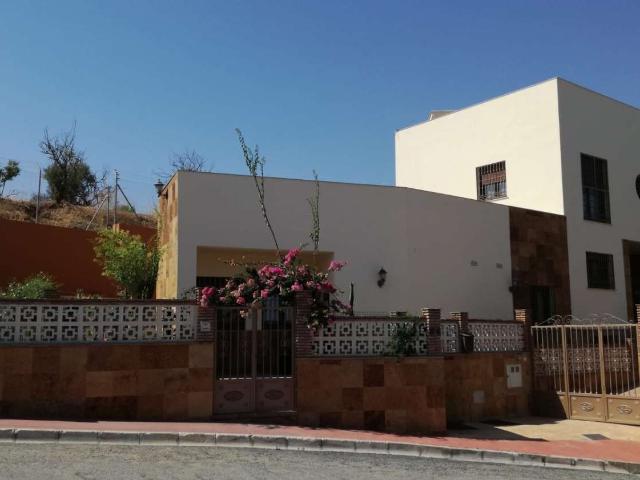 Villa en Estación de Cártama