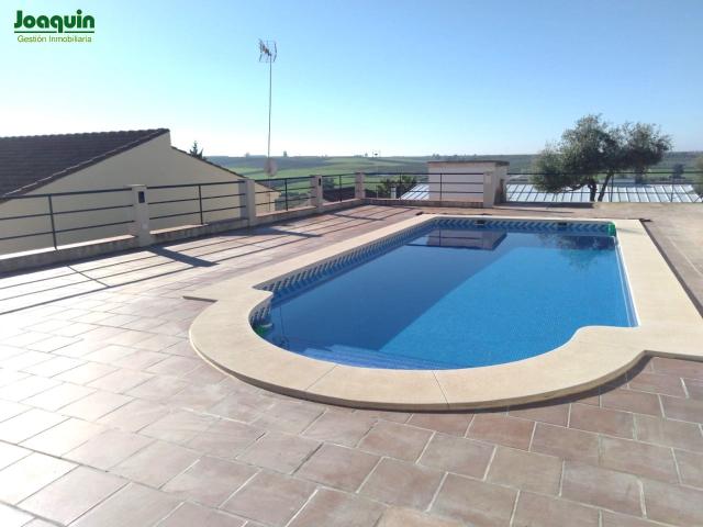 Villa en La Carlota