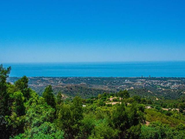 Villa en La Mairena Marbella