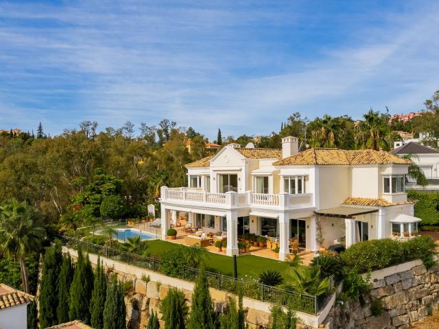 VILLA EN LA QUINTA GOLF, MARBELLA