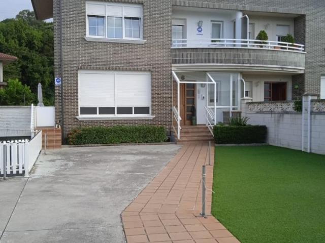 Villa en Laredo