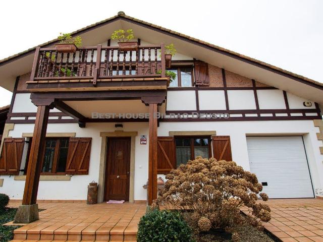 Villa en Liendo