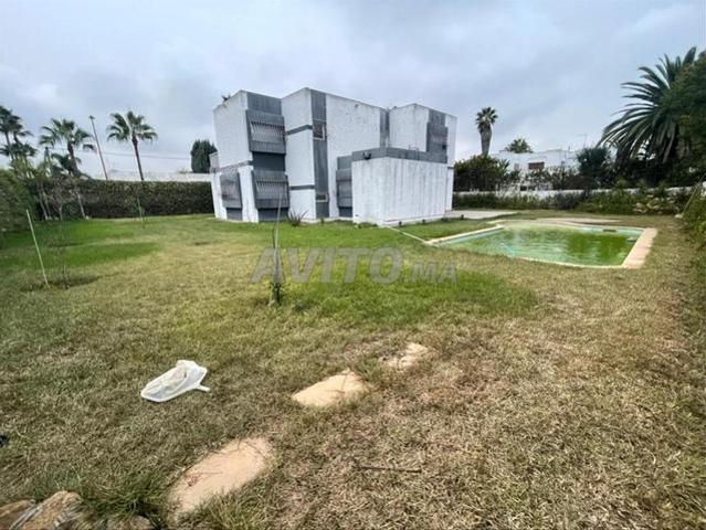 Villa en location à souissi rabat
