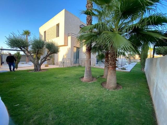 Villa en location longue durée
