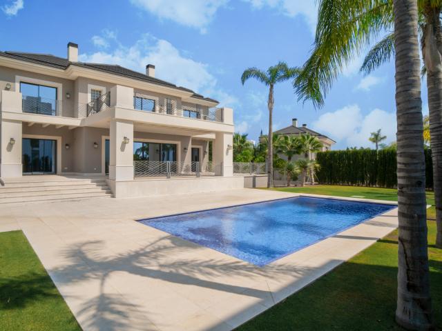 Villa en Los Flamingos Benahavis