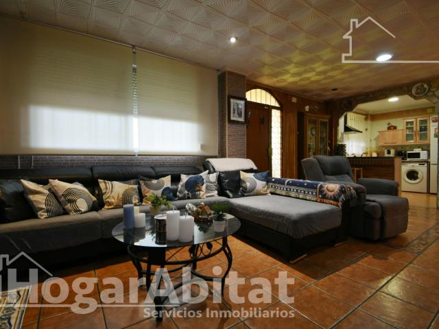 Villa en Llauri