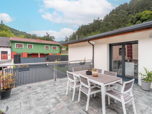 Villa en Mieres
