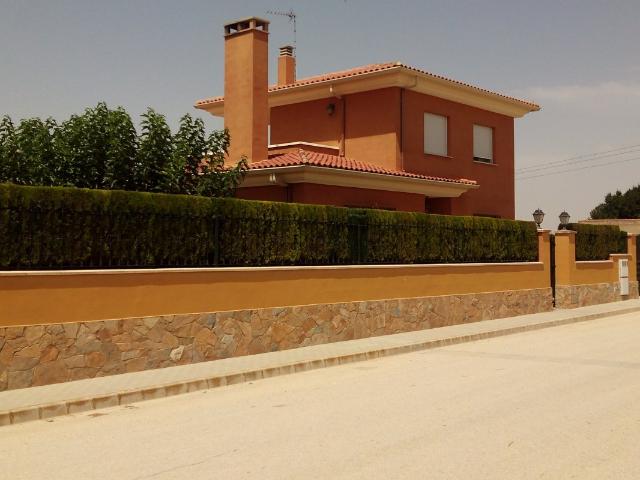 Villa en Motilleja