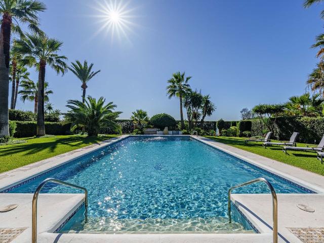 Villa en New Golden Mile Estepona