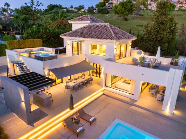 Villa en Nueva Andalucia Marbella