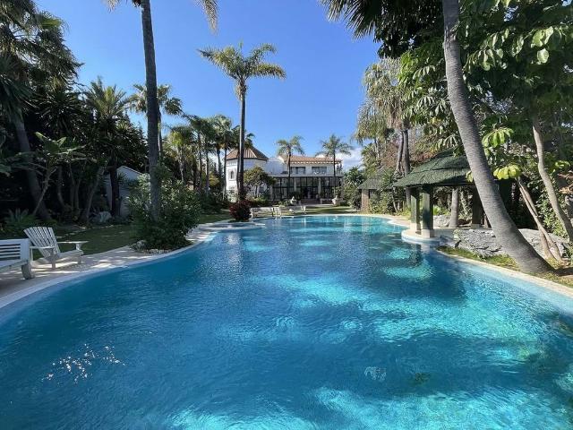 Villa en Nueva Andalucia Marbella
