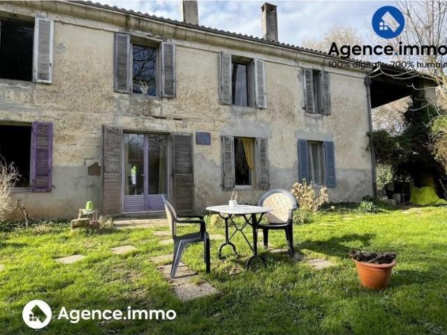 VILLA EN PIERRE VUE SUR GARONNE