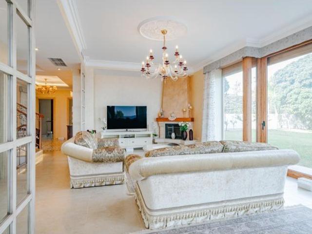 Villa en primera línea en Basetes con espectaculares vistas al mar, Calpe