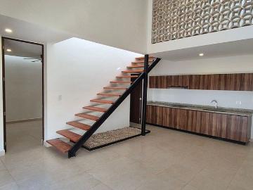Villa en Renta de 2 Recamaras | Alberca en privada Maruva, Cholul Mérida