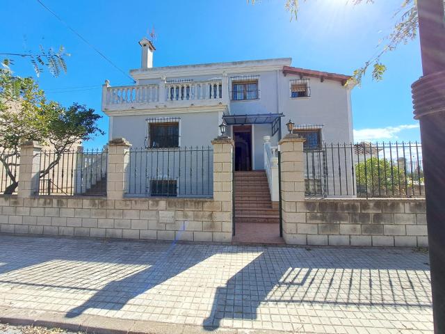 Casa en Riola