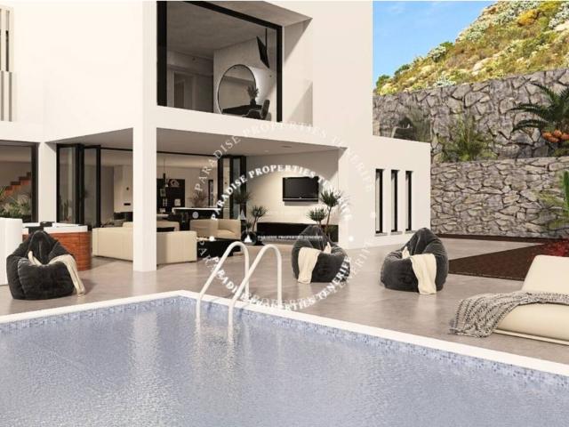 VILLA EN ROQUE DEL CONDE CON VISTAS MARAVILLOSAS