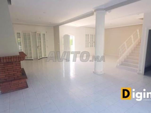 Villa ensoleillée 220m² à la plage David