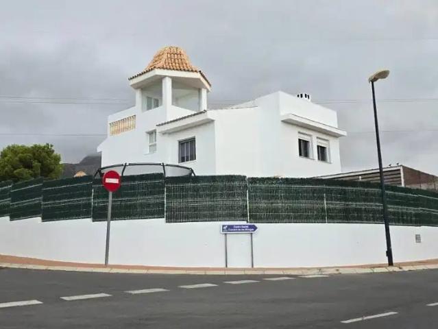 Villa espaciosa en una zona tranquila de La Nucía 160m² La Nucía