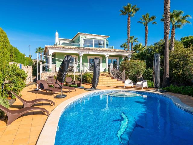 Villa espetacular em uma das áreas mais cobiçadas de Carvoeiro
