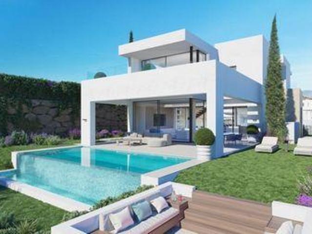 Villa Estepona Andalucía 90913438