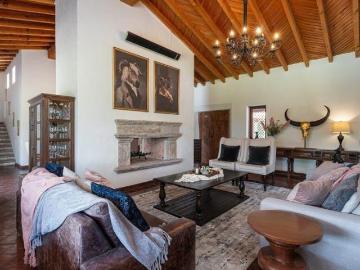 Villa estilo hacienda en San Miguel de Allende, Rancho La Loma, cerca del centro
