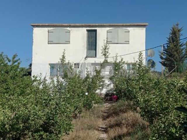 Villa et terrain
